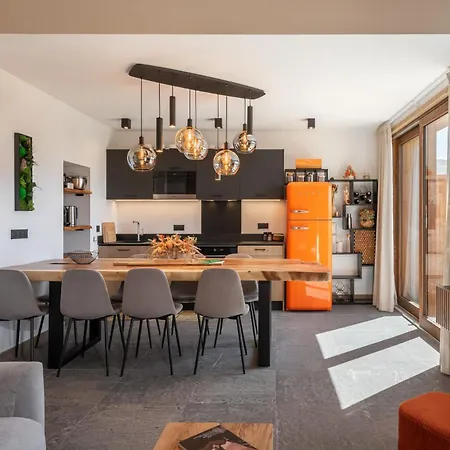 Apartment Dolomia Alpe D'huez - By Emerald